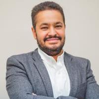 دكتور هيثم عزمى