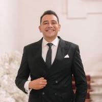 دكتور عمرو حسن