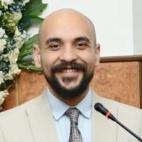 دكتور احمد زيدان