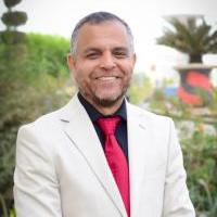 أخصائي أحمد جلال
