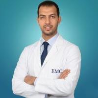دكتور عمرو توفيق