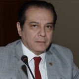 دكتور علاء المسلمى