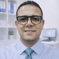 دكتور أيمن رزق