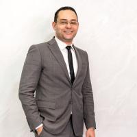 دكتور أشرف محمد عراقيب