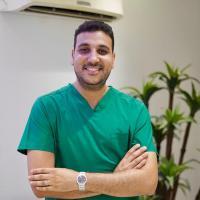 دكتور احمد هشام